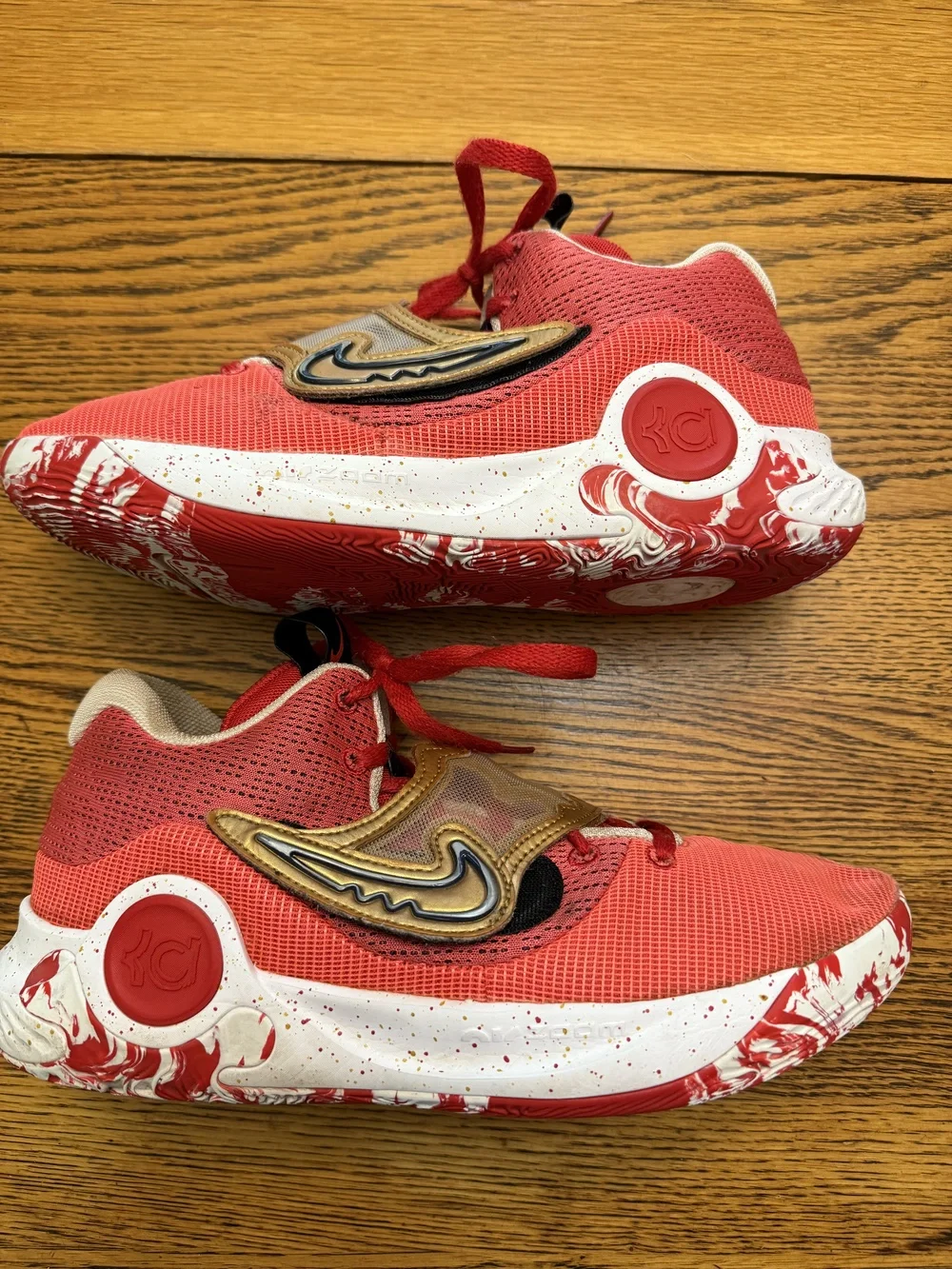 Nike KD 15 Shoes Mens Size 10.5 Red Gold Basketball Sneakers Kevin Durant